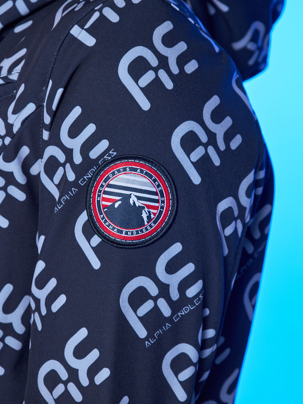 Женский мембранный зимний горнолыжный комбинезон Alpha Endless Chik Diva 2 223/2313-1_019 Разноцветный  фото 17