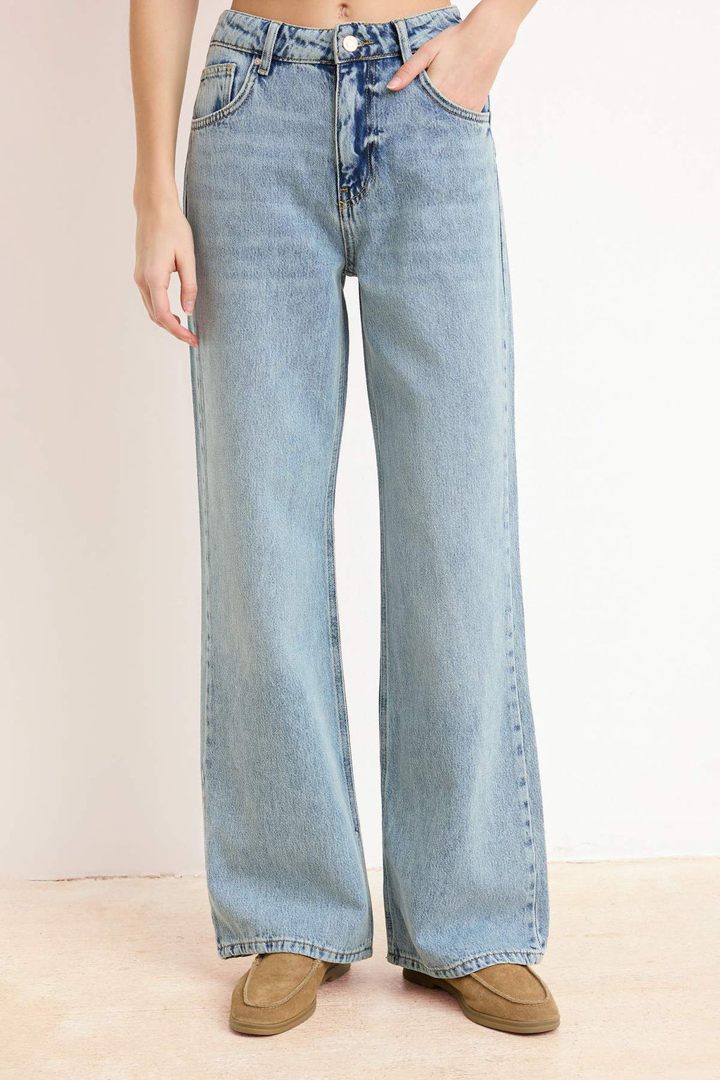 Koyu Mavi YUMUSACIK Tencel Kar?s?ml? Yuksek Bel Wide Leg Jeans TWOSS26JE00137 - Trendyolmilla фото 7