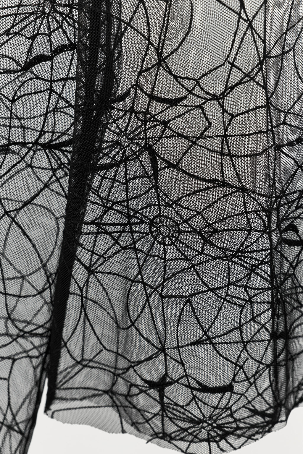 LIMITED EDITION SEMI-SHEER SPIDER WEB TOP - Zara фото 5