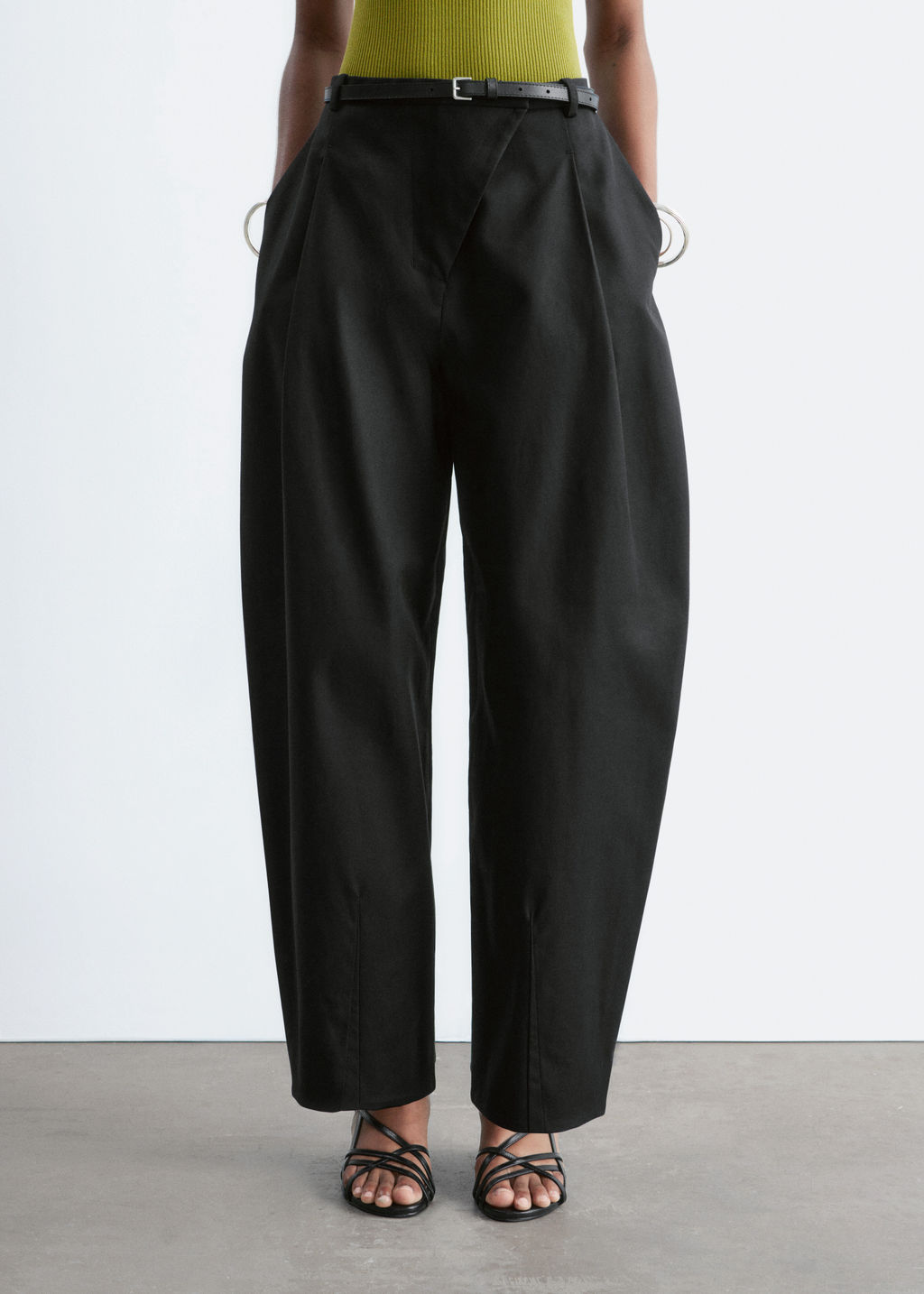 Pantalones de perneras de barril - H&m фото 5