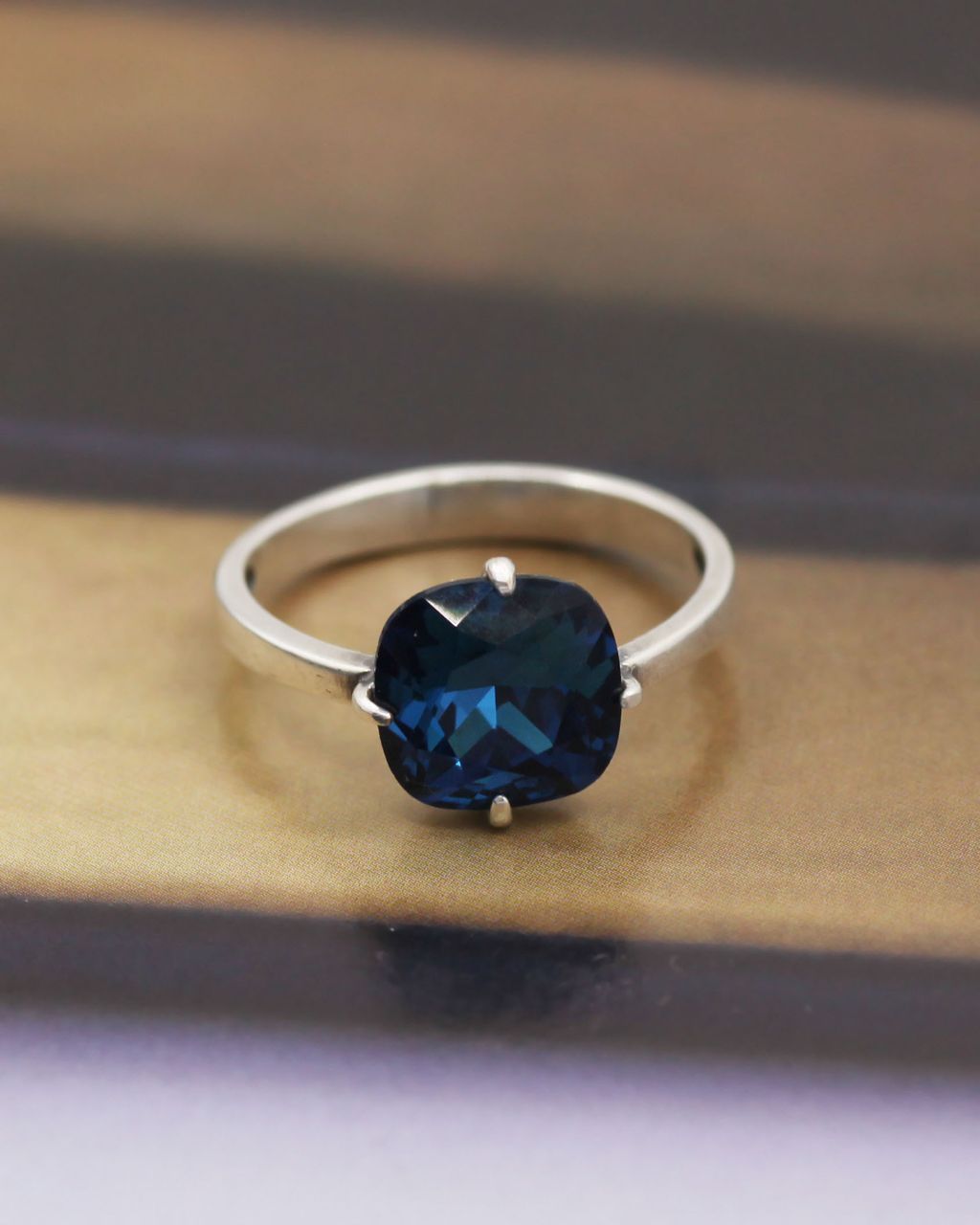 Кольцо "Эвита"