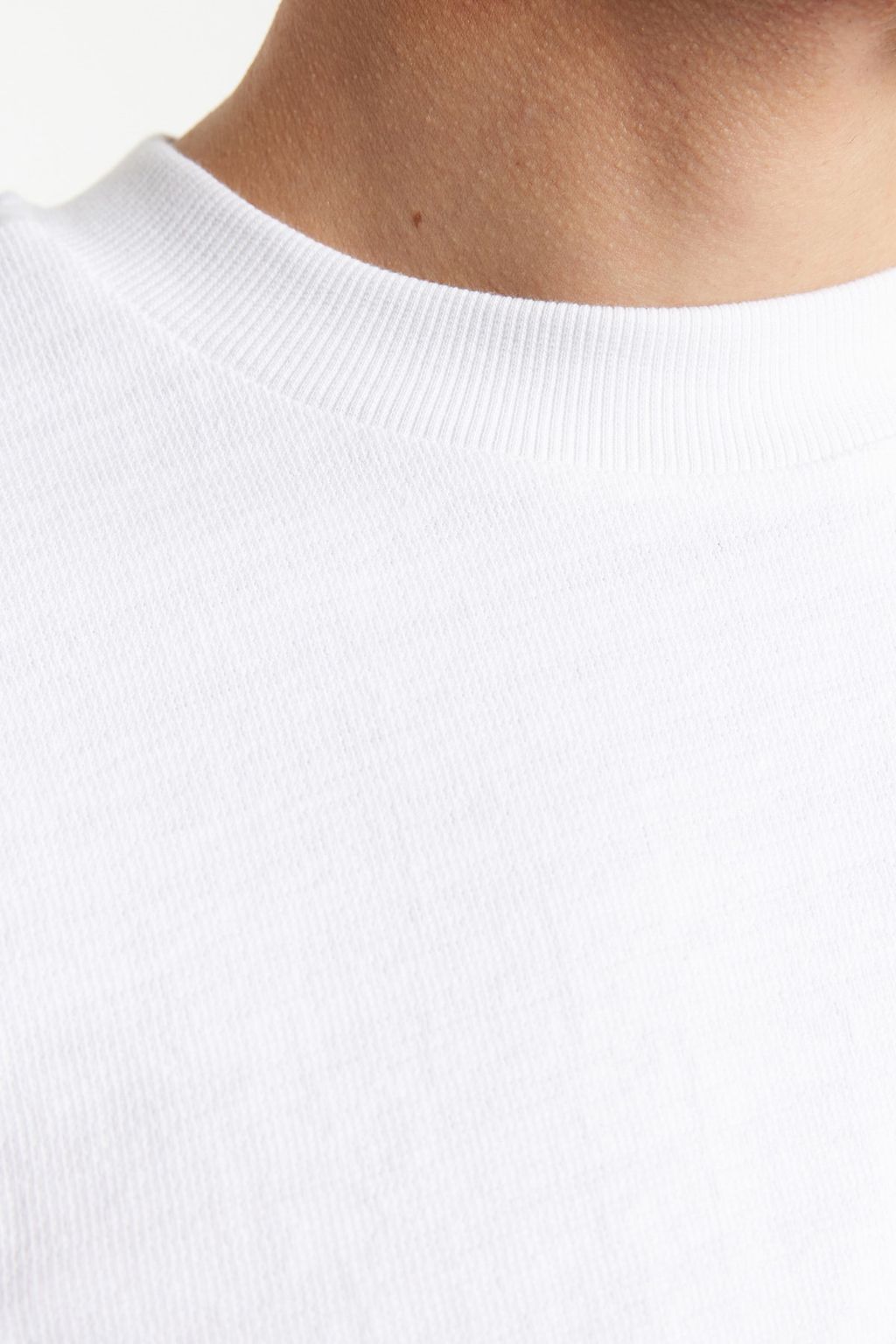 Beyaz Oversize %100 Pamuklu Etiketli Dokulu Basic Kal?n Tok T-Shirt TMNSS23TS00074