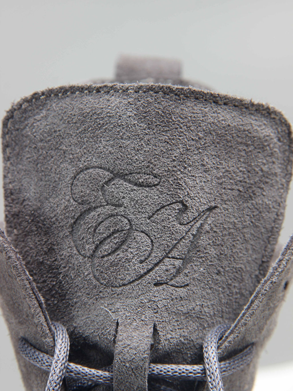 Ботинки 338.1541be. серый замок замша/Байка