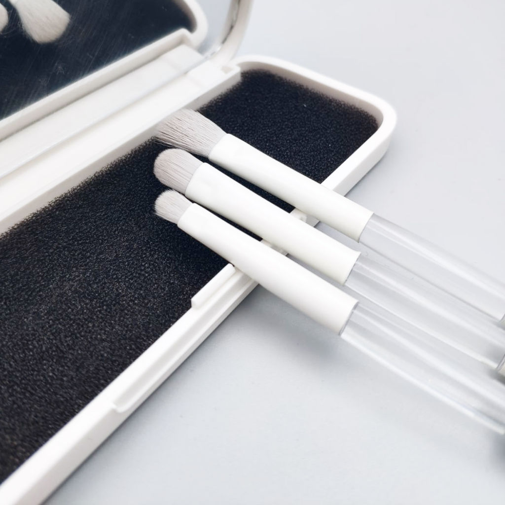 Nail Art Набор кистей для макияжа в футляре с зеркалом, 3 шт., белый фото 2