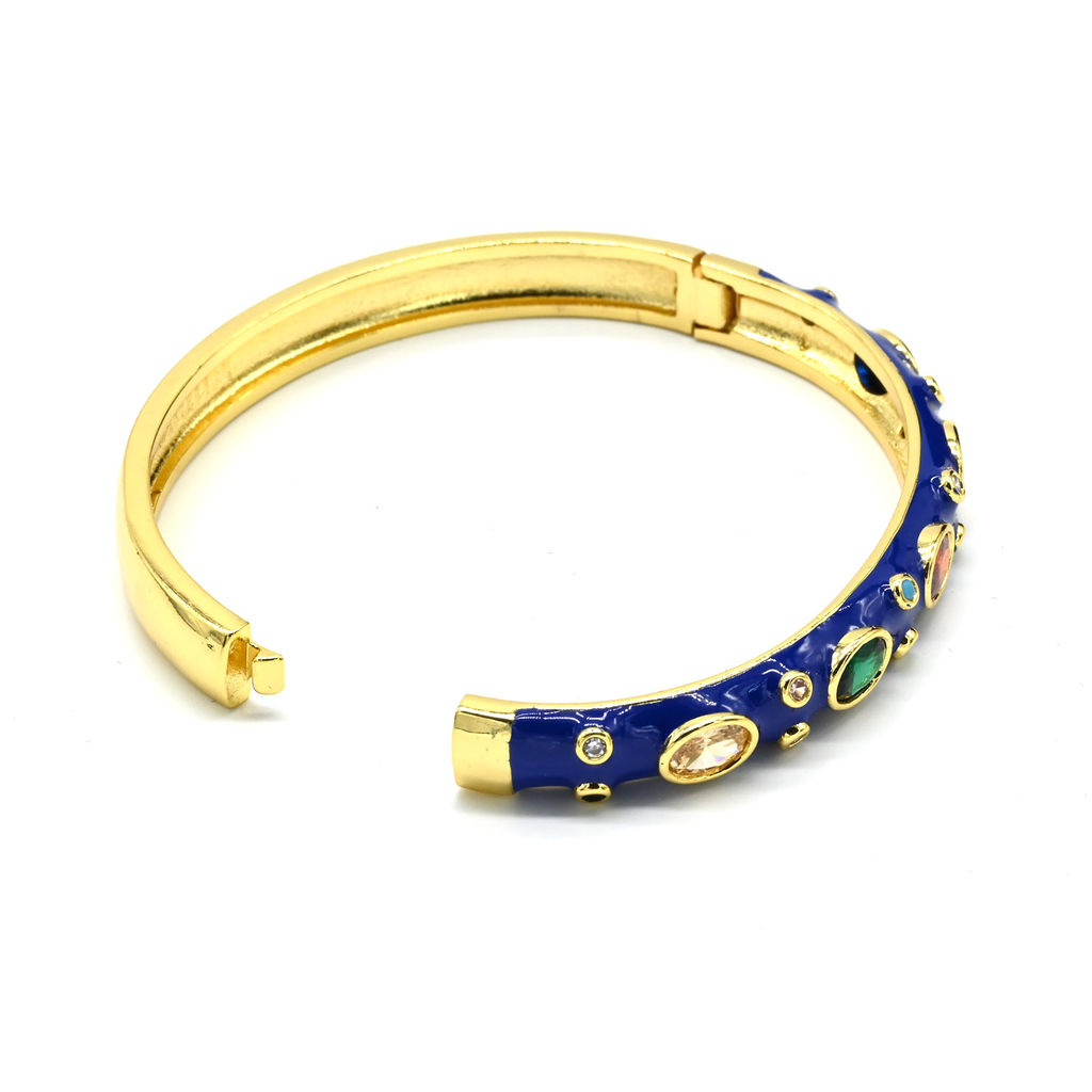 Браслет круглый с эмалью и цирконами цв.синий, 16,5см