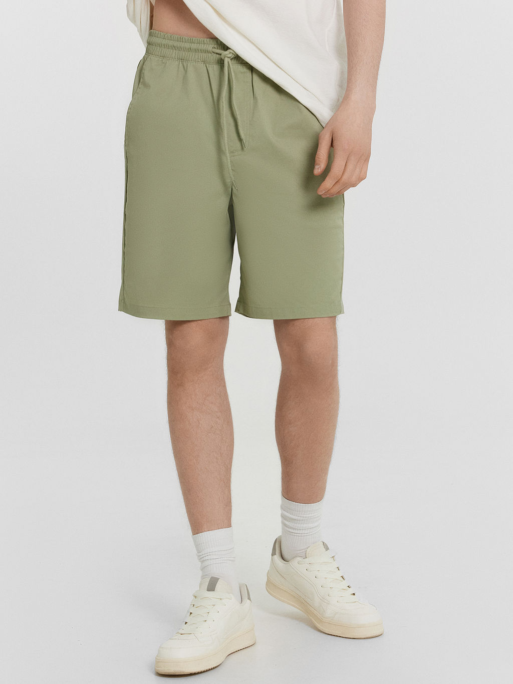 Шорты мужские зеленые