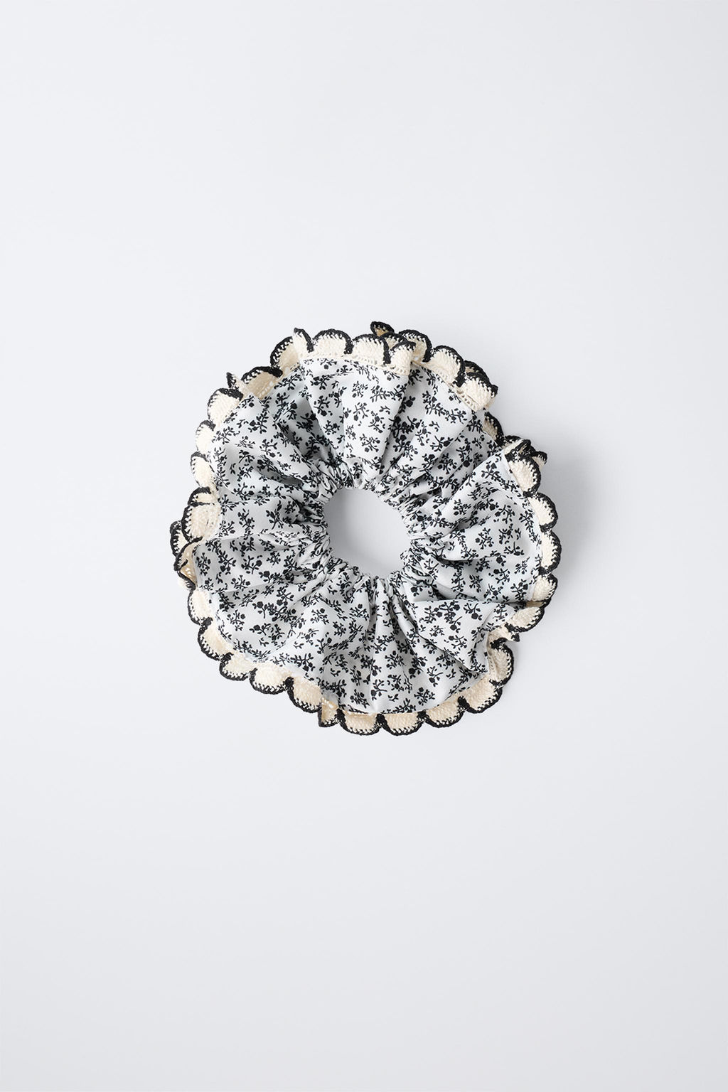 MAXI FLORAL CROCHET HAIR TIE