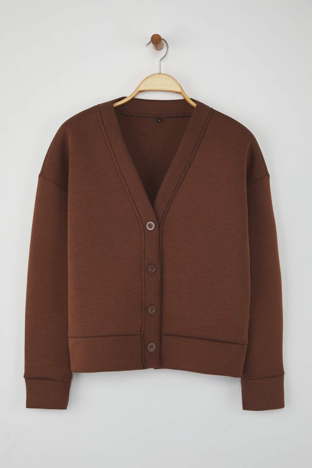 Teen Kahverengi Oversize/Genis Kal?p V yaka Full Dugme Kapama Esnek Orme Sweatshirt TWOAW26SW00013 - Trendyolmilla фото 5