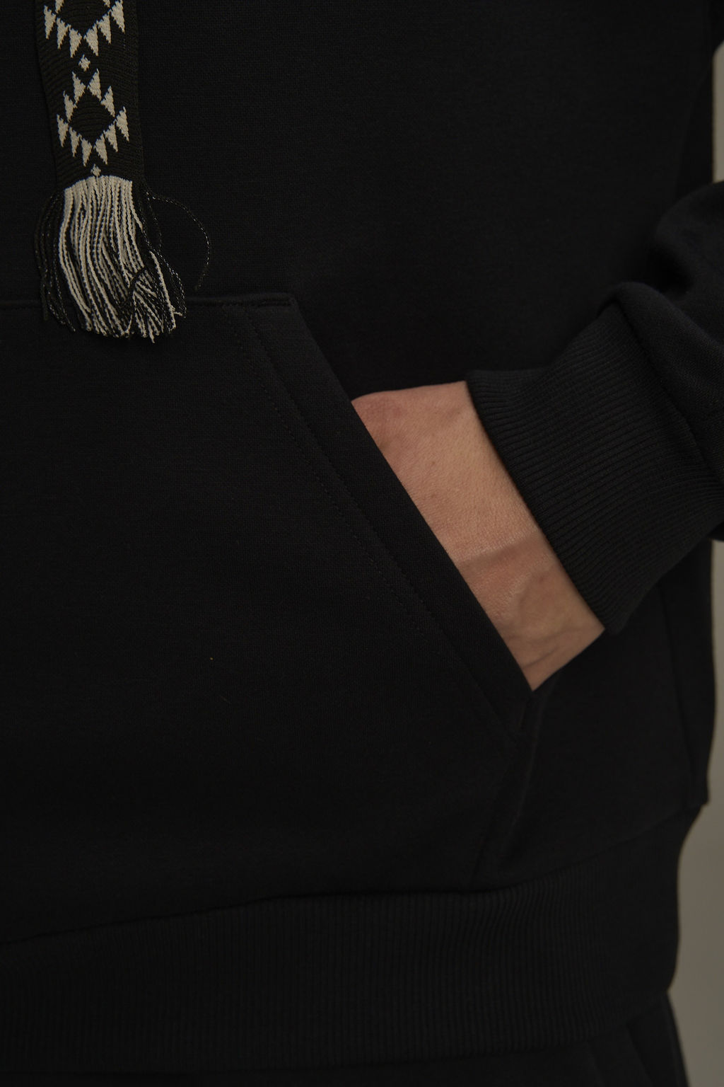 Худи утепленное Черный