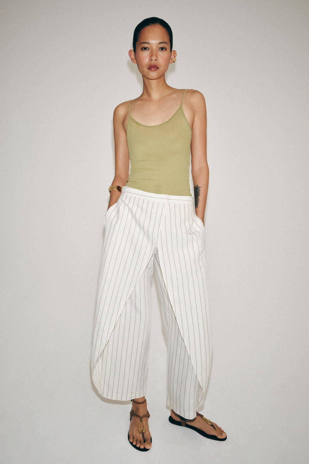 PANTAL?N PAREO RAYA CON LINO ZW COLLECTION / rayas