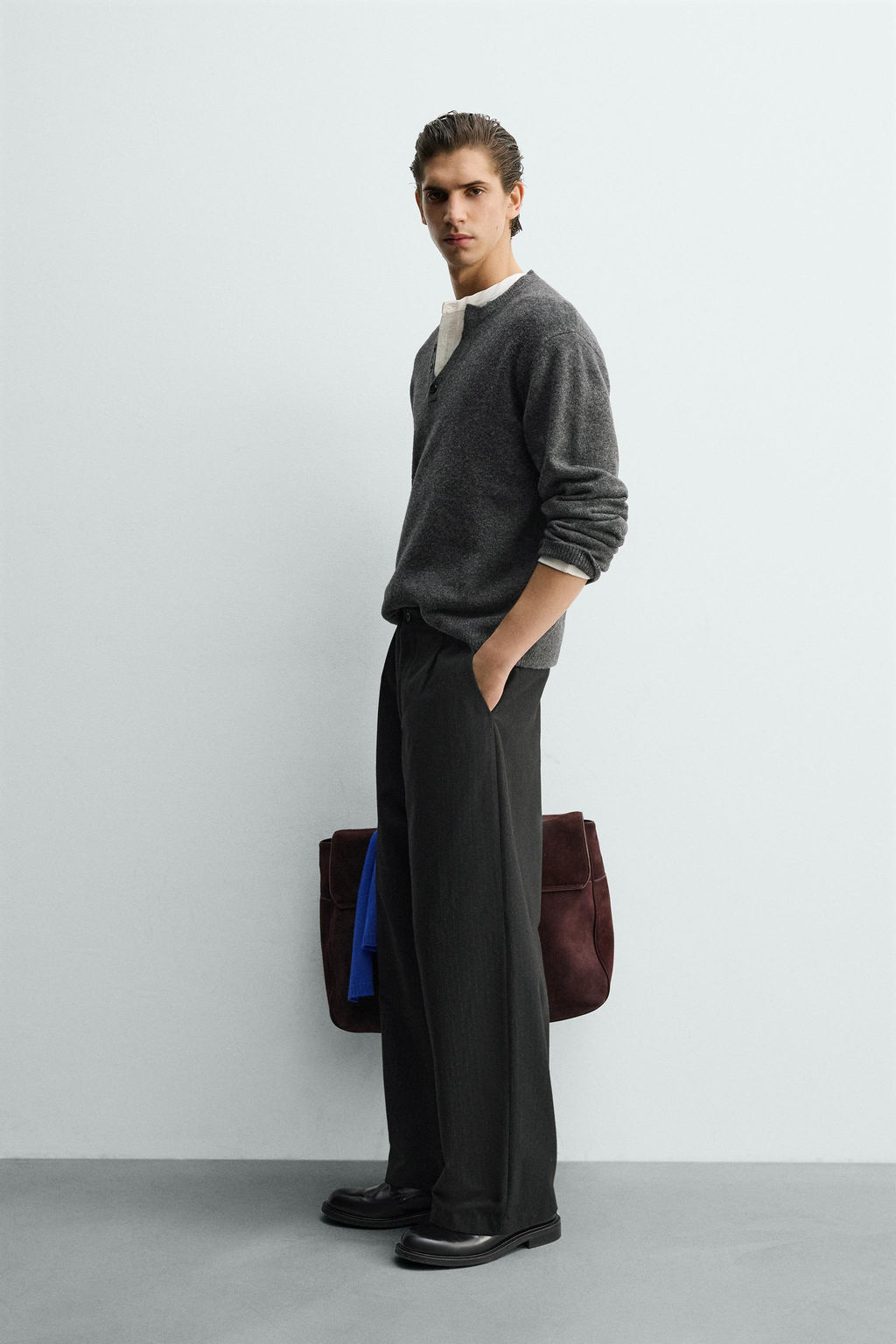 PINSTRIPED SUIT TROUSERS WITH PLEATS - Zara фото 5