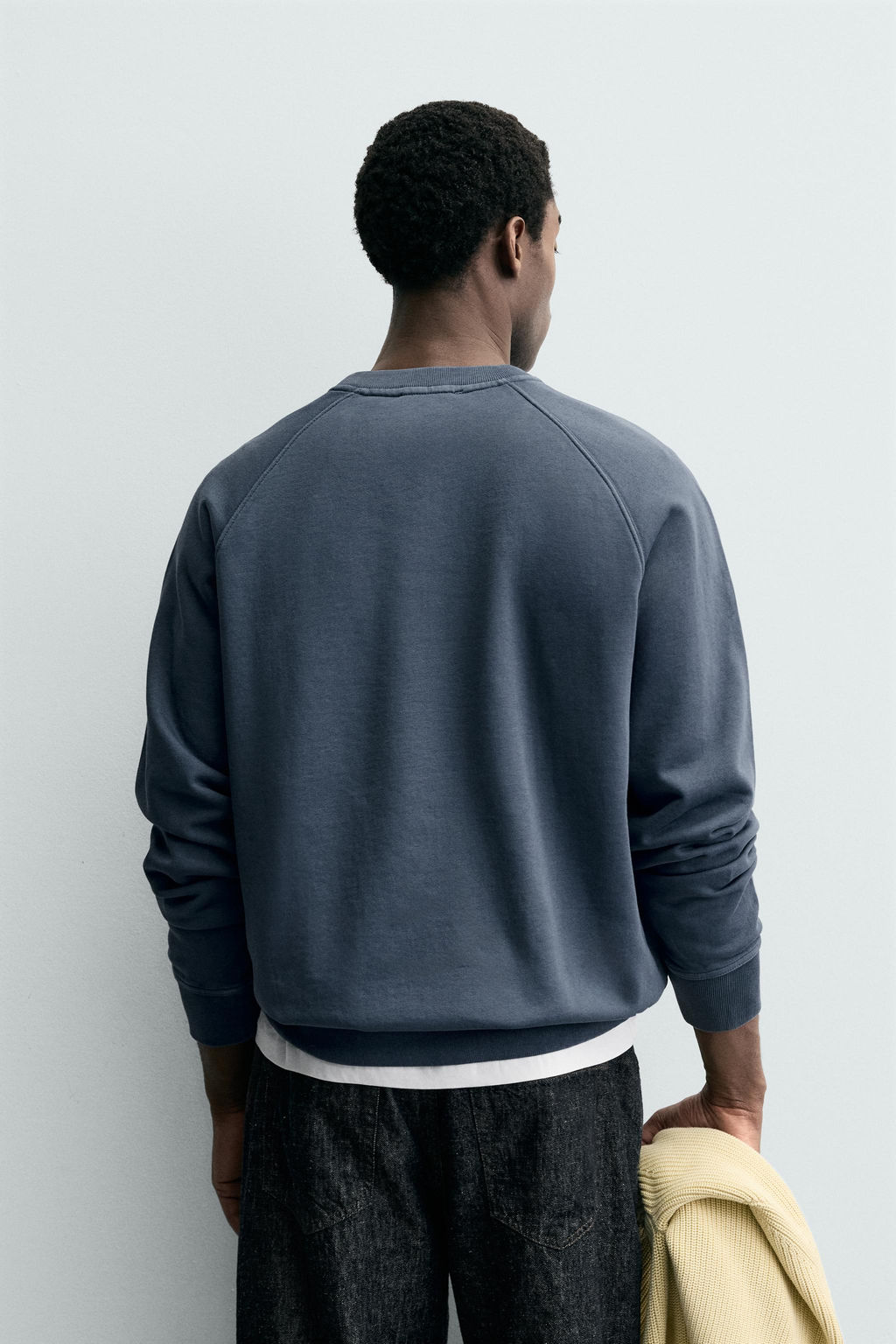 FADED CREW NECK SWEATSHIRT - Zara фото 11