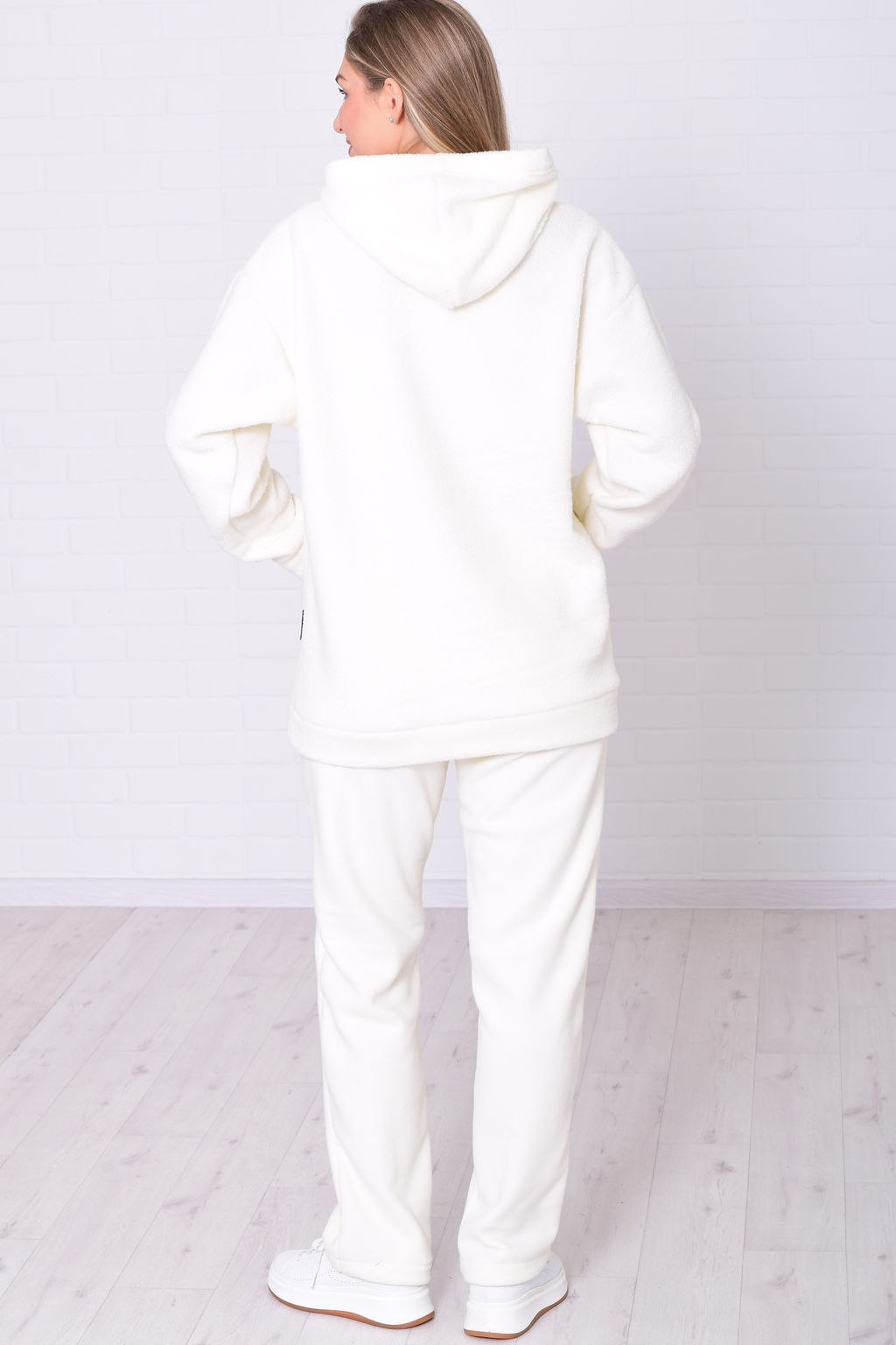 Толстовка базовая 6-218б (молоко)