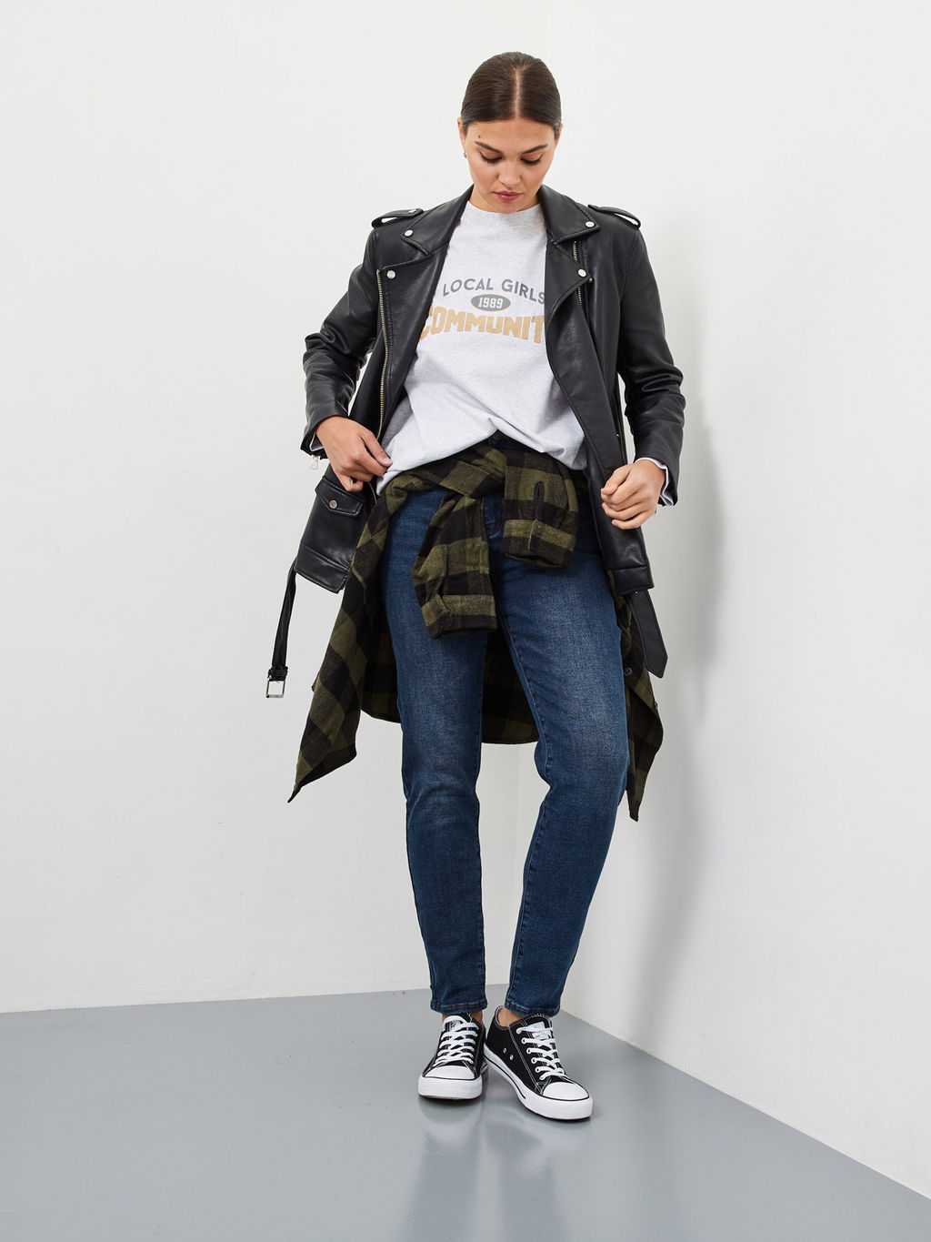 Утепленные женские джинсы мом с начесом - Mossmore фото 2