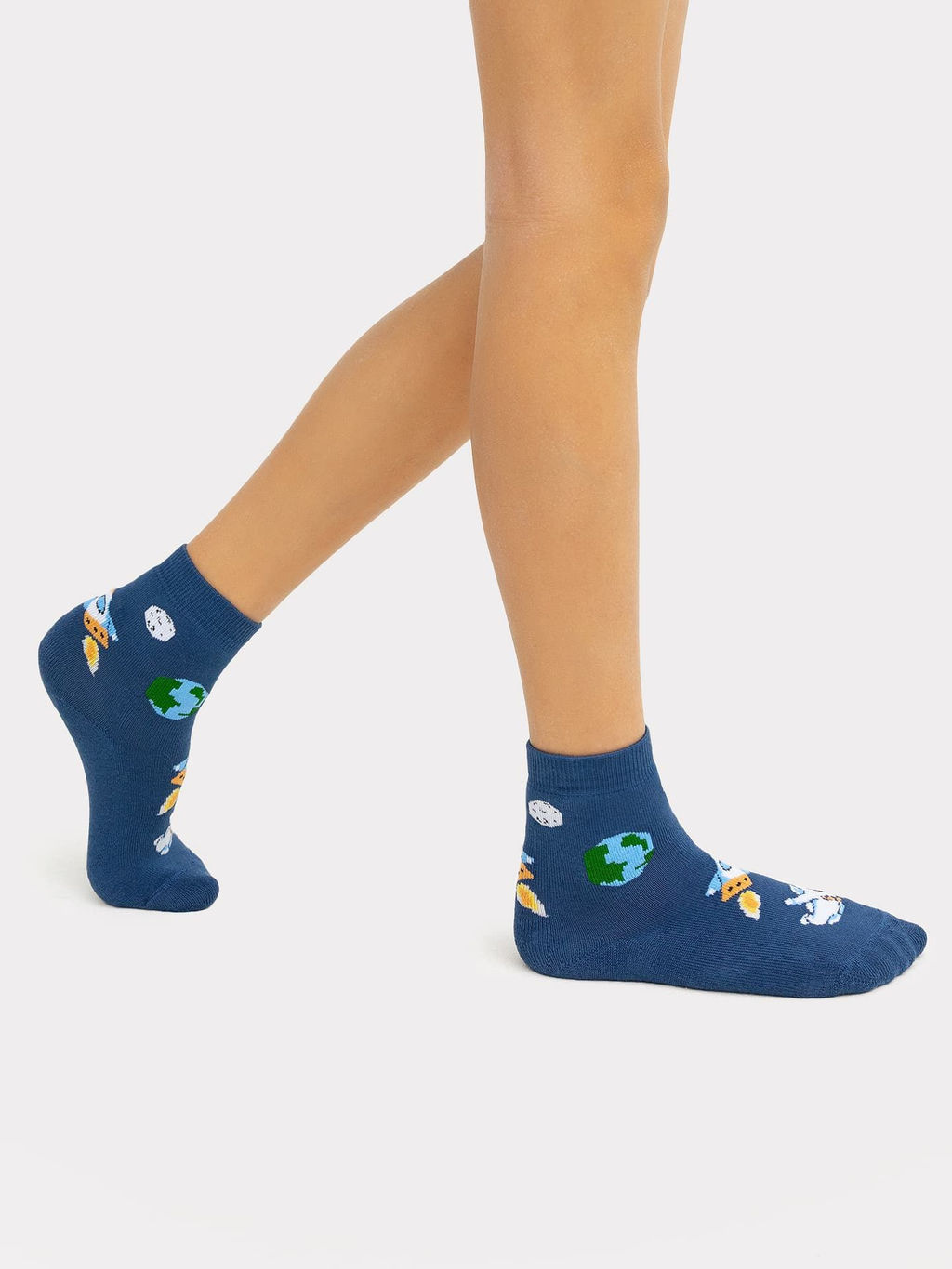 Цена за 5 пар! Носки детские плюшевые синие с рисунком в виде космонавтов