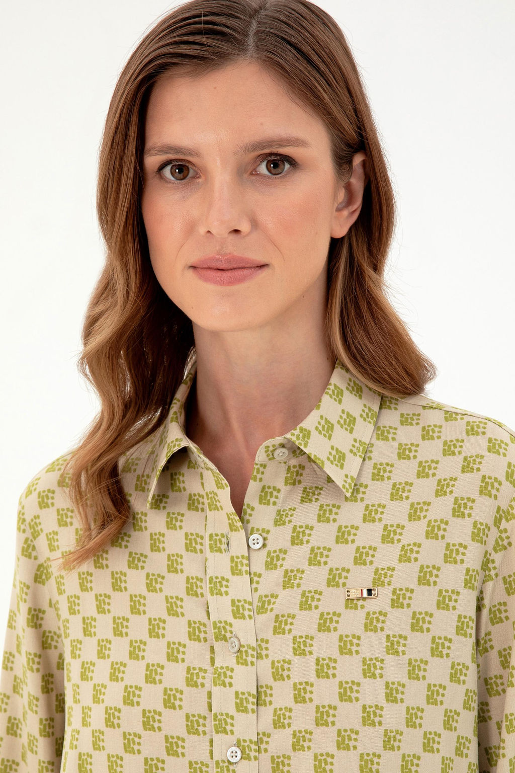 Женская рубашка цвета хаки с длинным рукавом светлого цвета Неожиданная скидка в корзине - U.s. polo assn фото 2