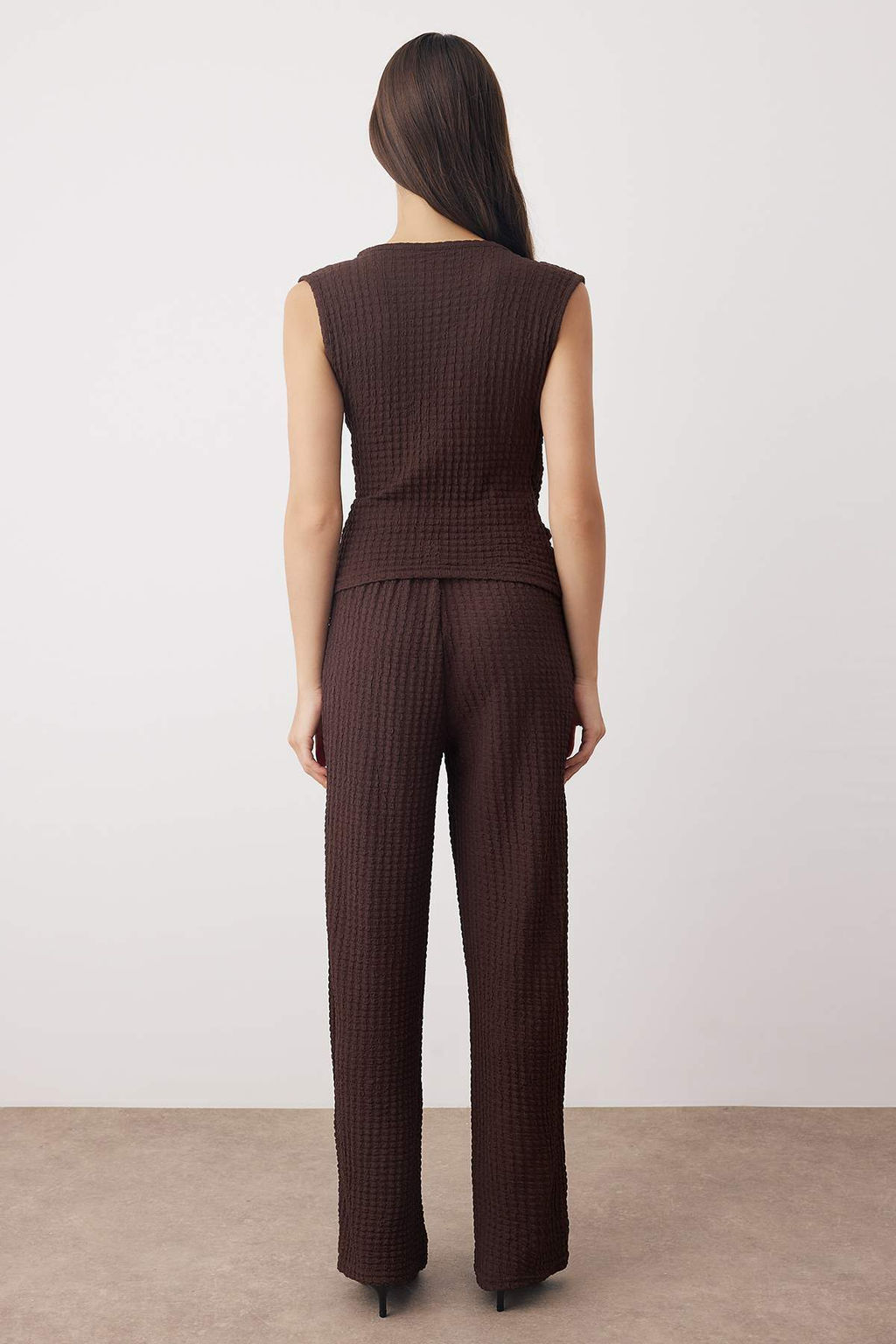 Kahverengi Kruvaze Akseusar Detayl? Dokulu Esnek Orme Alt - Ust Tak?m TWOSS25AU00137 - Trendyolmilla фото 4