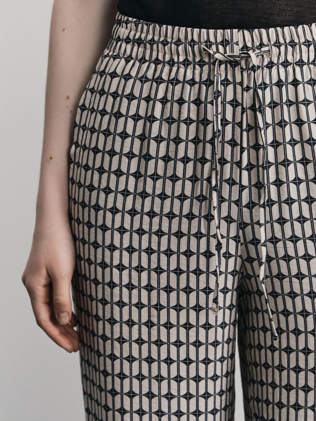 Брюки прямого кроя с принтом / Zarina  фото 6