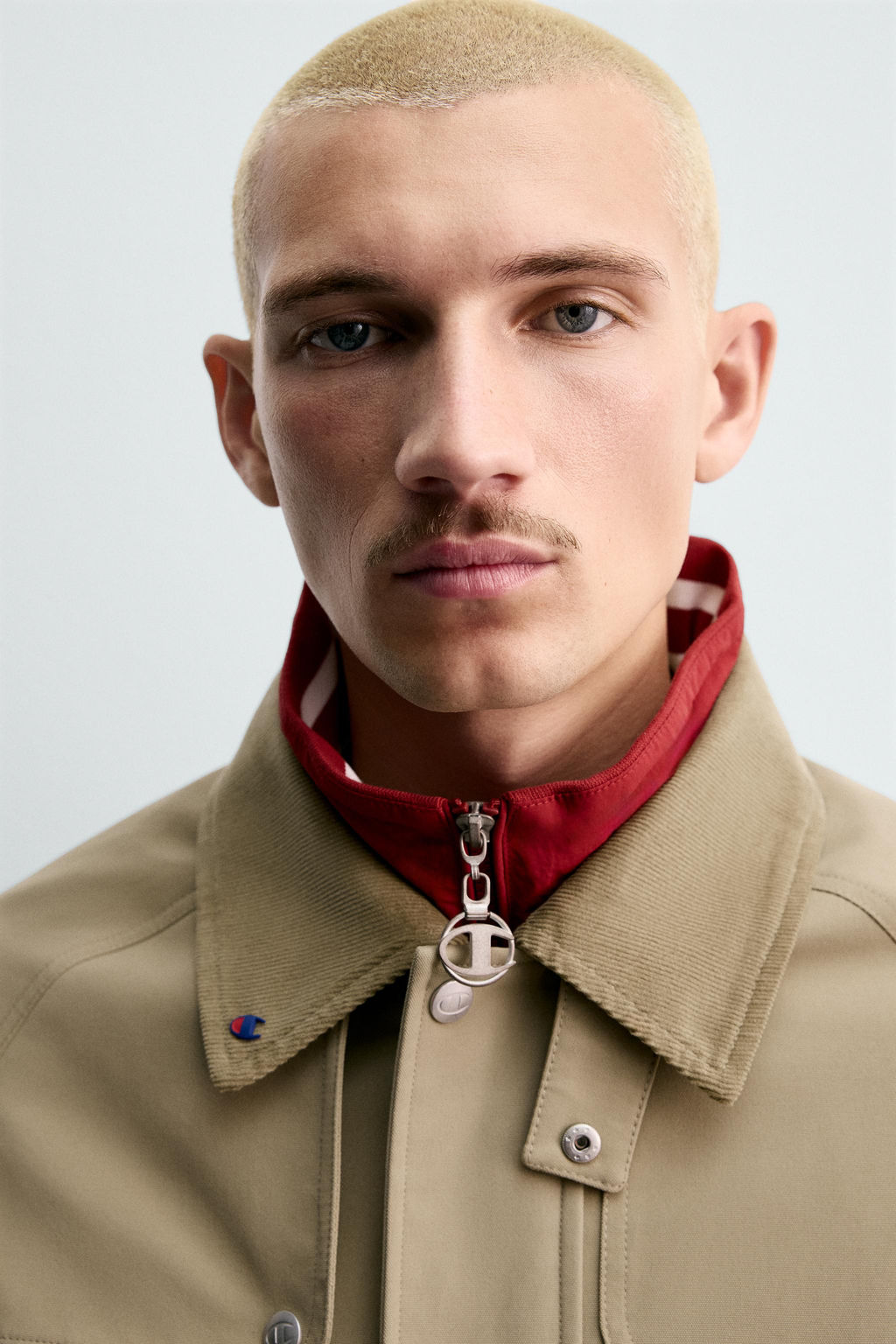 CHAMPION ® X ZARA POCKET TRENCH COAT  фото 6