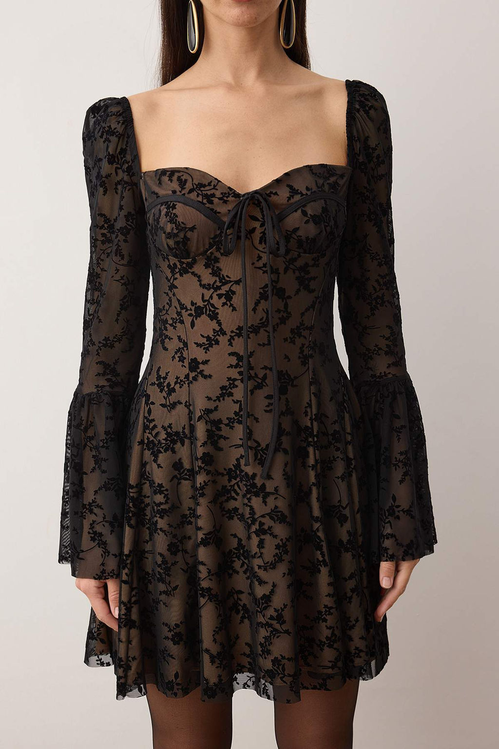 Siyah Kalp Yaka Dantel K?sa / Mini S?k/Gece Elbise TPRAW26EL00085 - Trendyolmilla фото 3