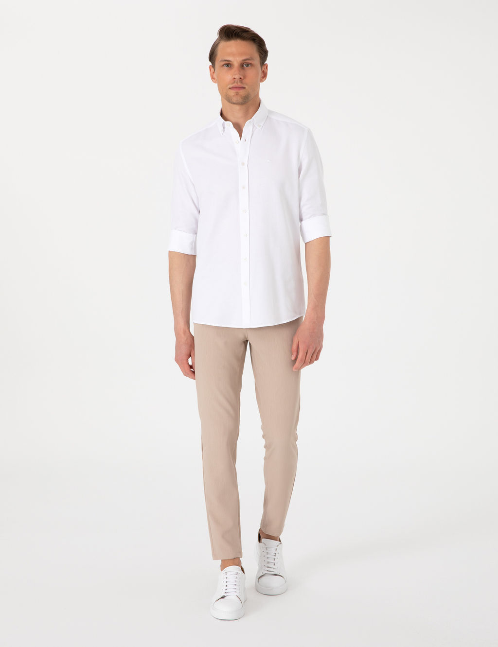 Beyaz Oxford Slim Fit Kolay _t_lenebilir G_mlek