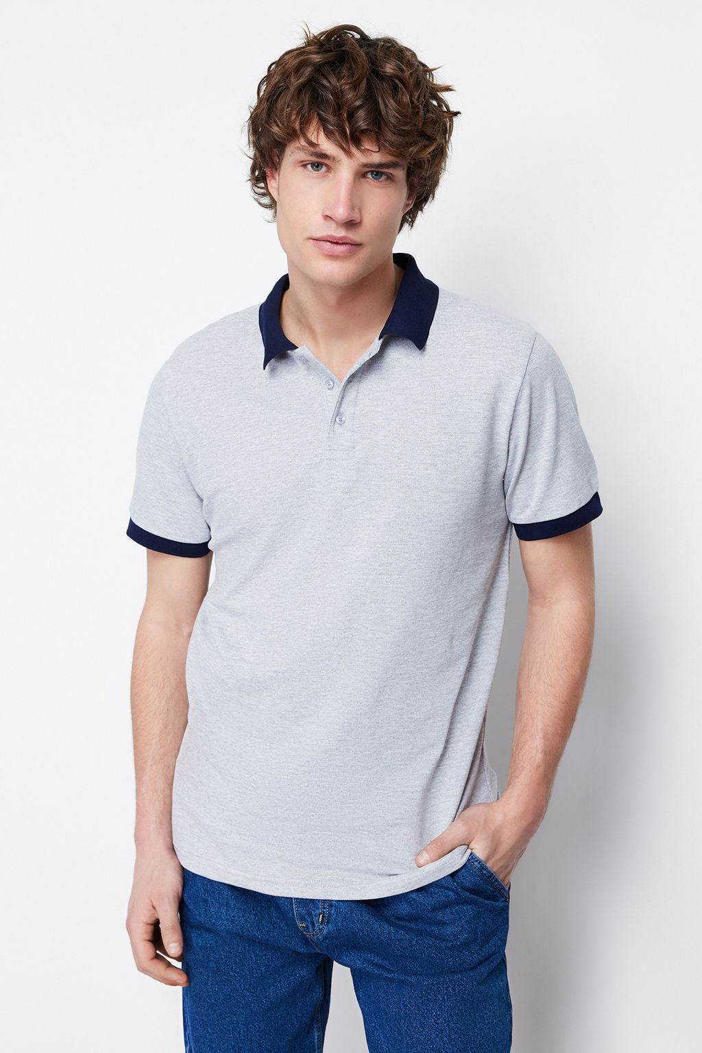 TRENDYOL MAN Gri Regular/Normal Kesim K?sa Kollu Polo Yaka T-shirt TMNSS20PO0141 - Trendyolmilla фото 3