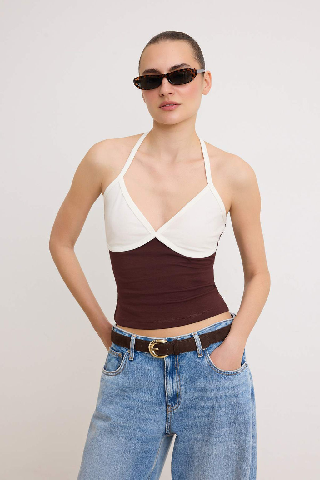 Cok Renkli Fitted/Vucuda Oturan V Yaka Kolsuz Pamuklu Esnek Orme Bluz TWOSS26BZ00881 - Trendyolmilla фото 2