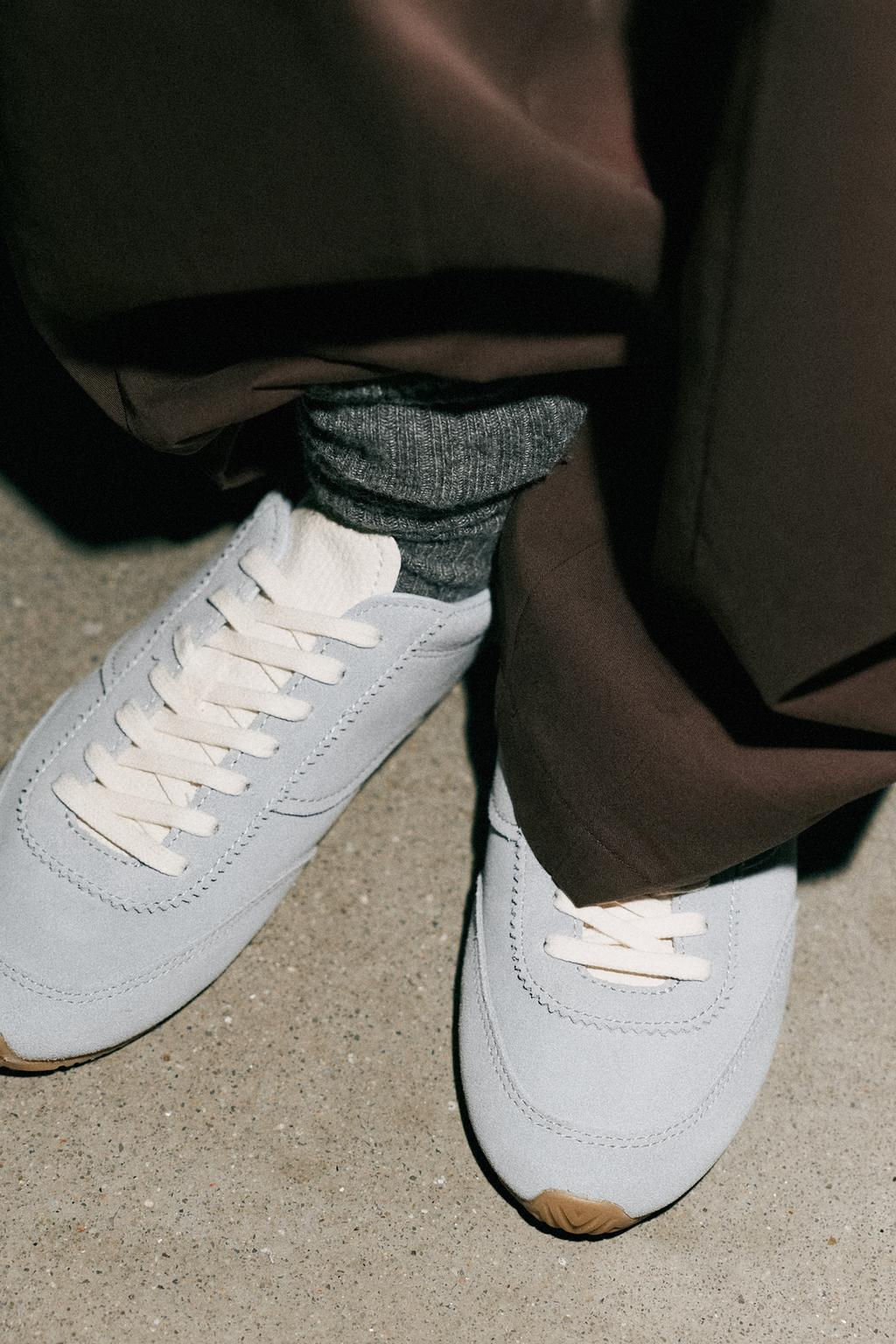 CONTRAST LEATHER TRAINERS - Zara фото 4