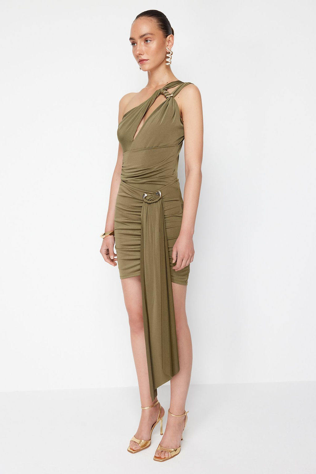 TRENDYOLMILLA X Zeynep Tosun Siyah Orme Aksesuar Detayl? Etek TCLSS24ET00000 фото 12