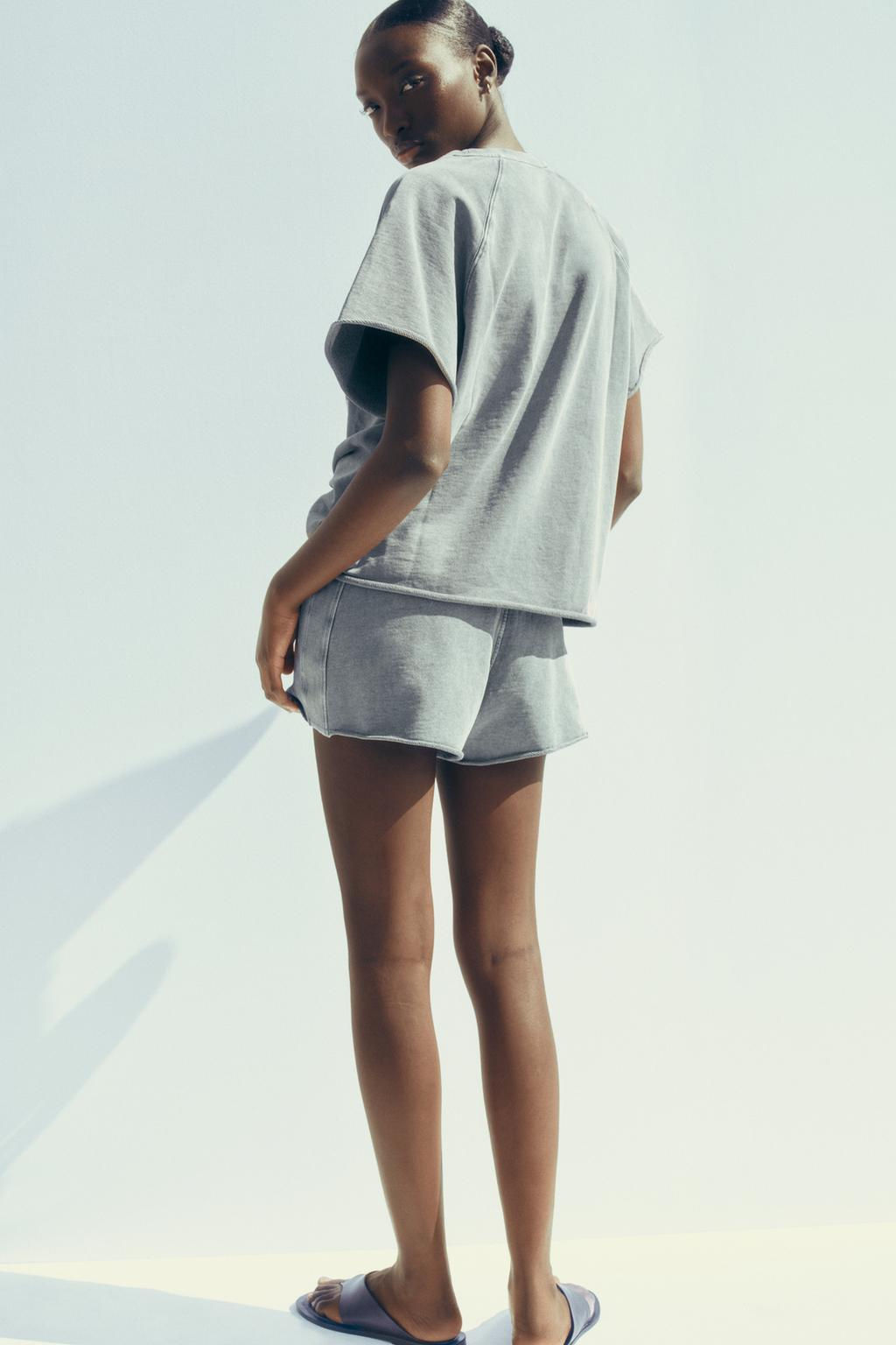 WASHED-EFFECT TEXT PLUSH SWEATSHIRT - Zara фото 5