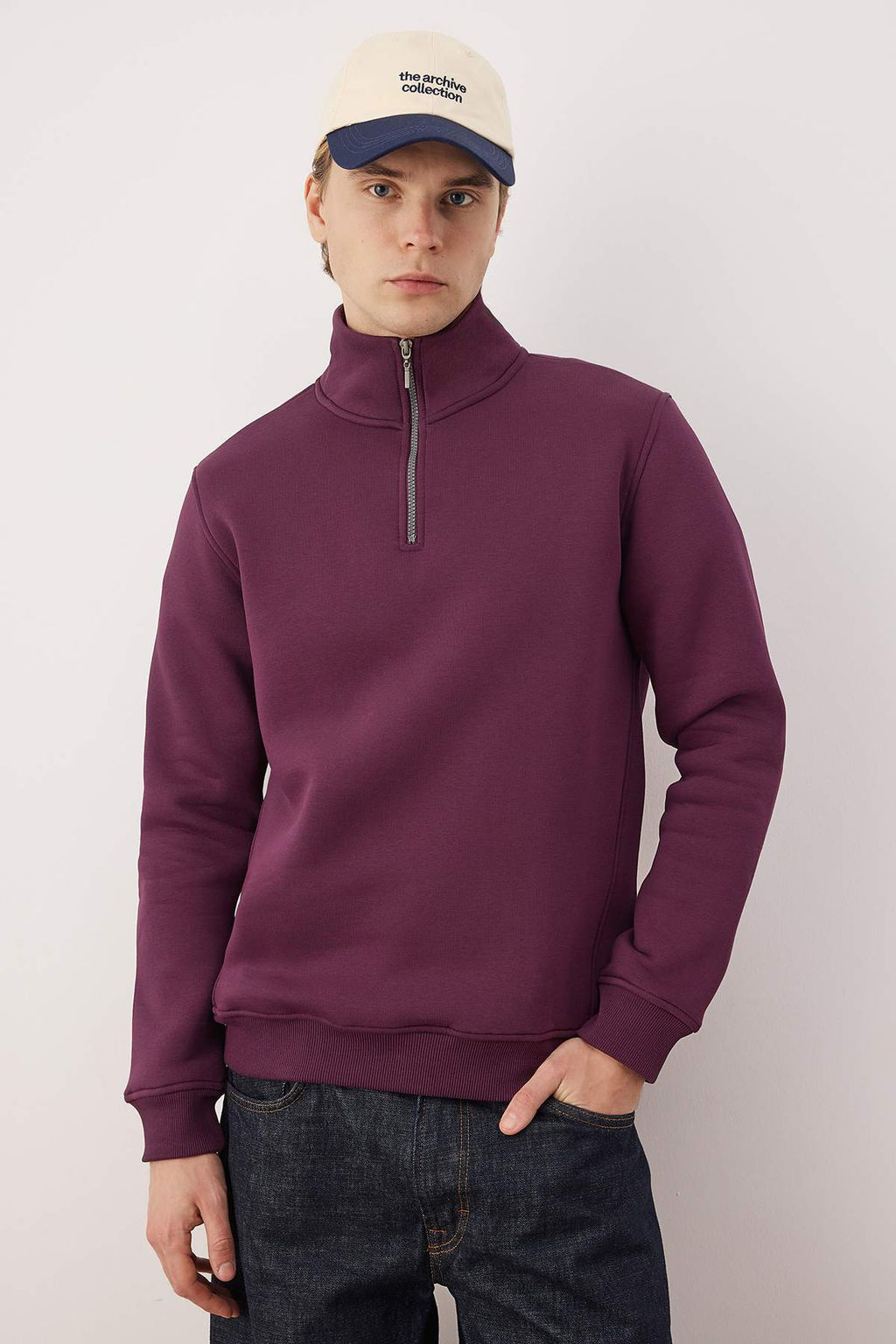 Murdum Regular/Normal Kesim Dik Yaka Fermuarl? S?cak Tutan Basic Sweatshirt TMNAW24SW00041