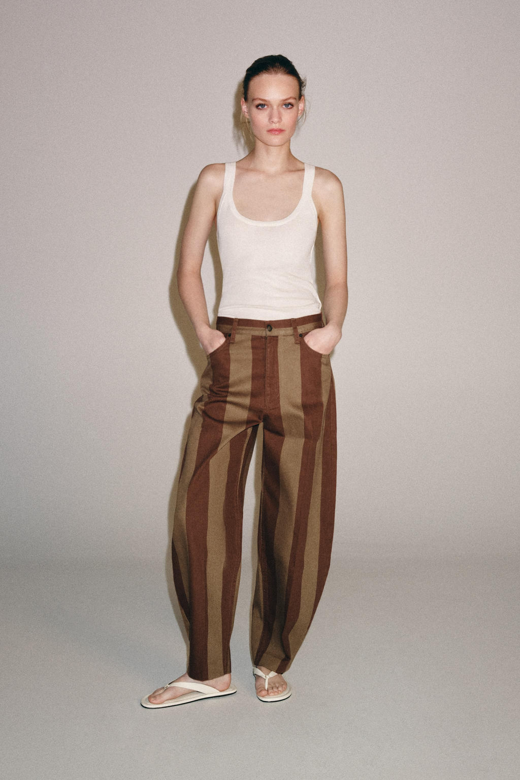 JEANS ZW COLLECTION TAPERED TIRO ALTO RAYAS / rayas
