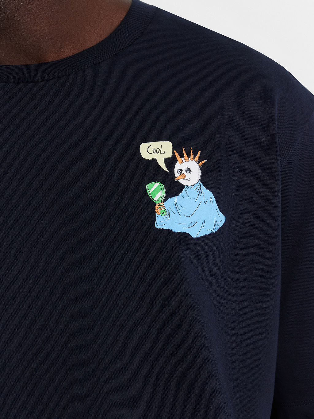 Футболка мужская синяя со снеговиком неви +печать 111772 - Mark formelle фото 5