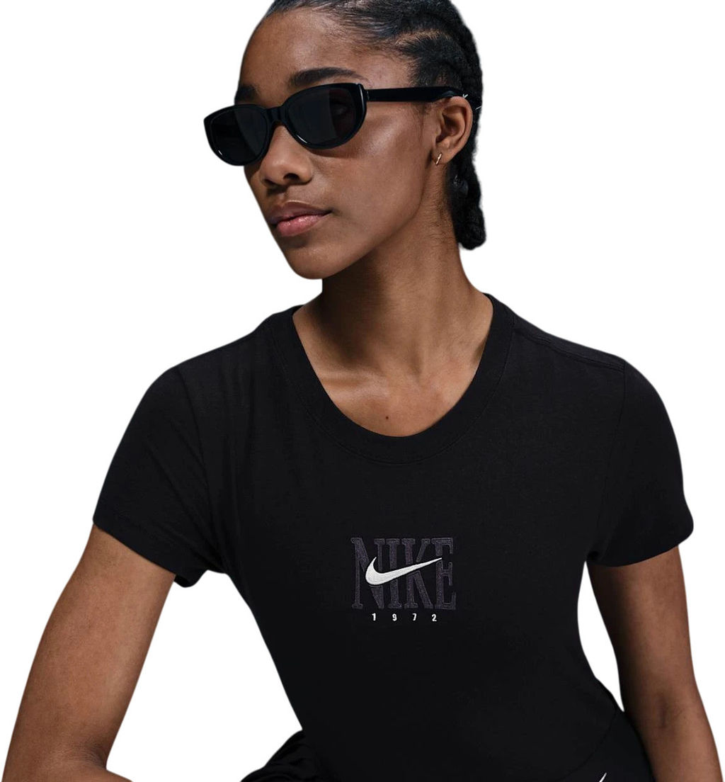 Футболка женская