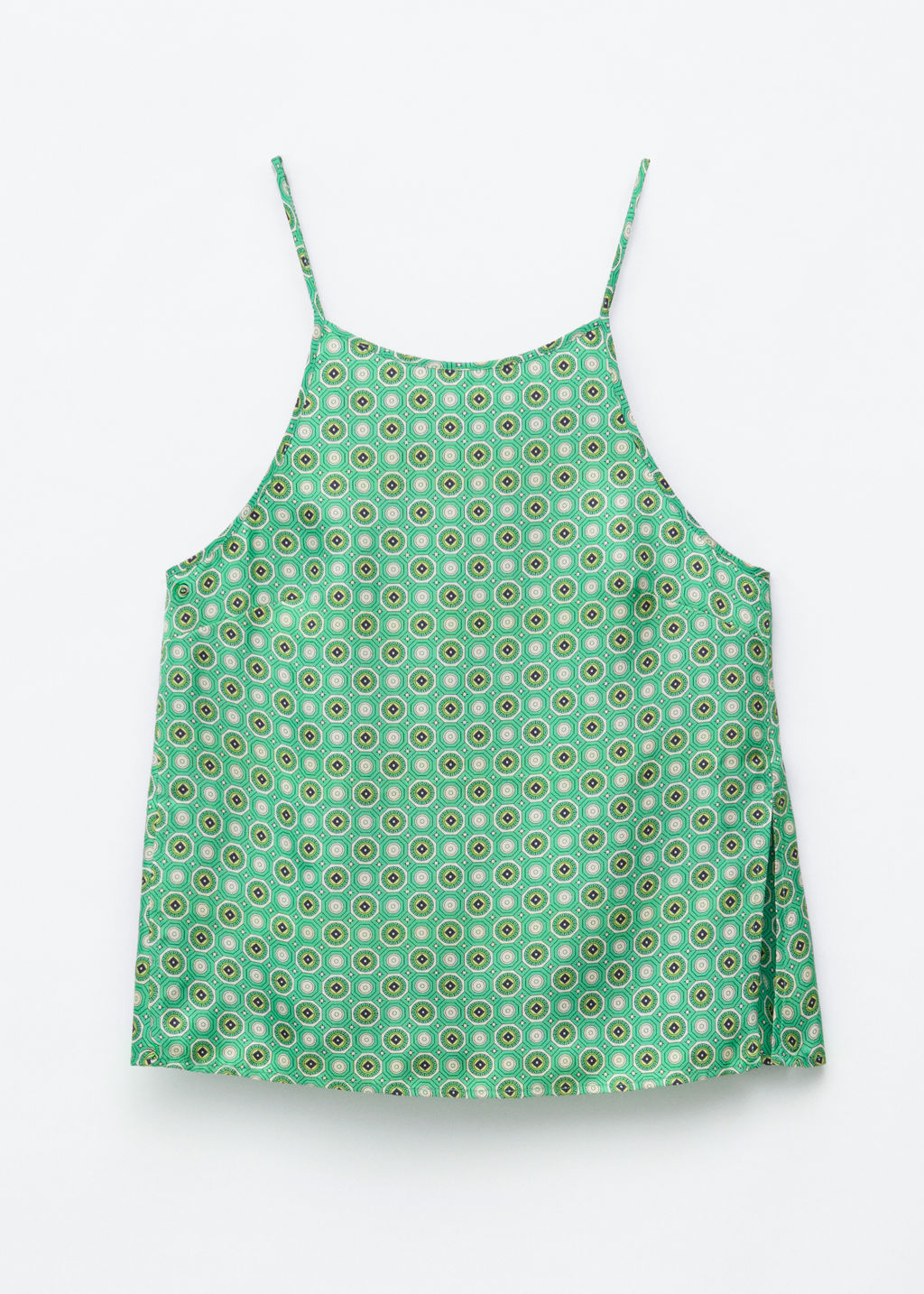 Top de seda con ribetes en contraste