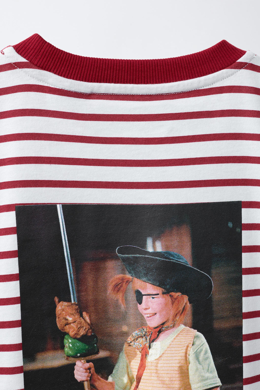 CAMISETA RAYAS PIPPI CALZASLARGAS  ASTRID LINDGREN COMPANY / Rayas - Zara фото 4