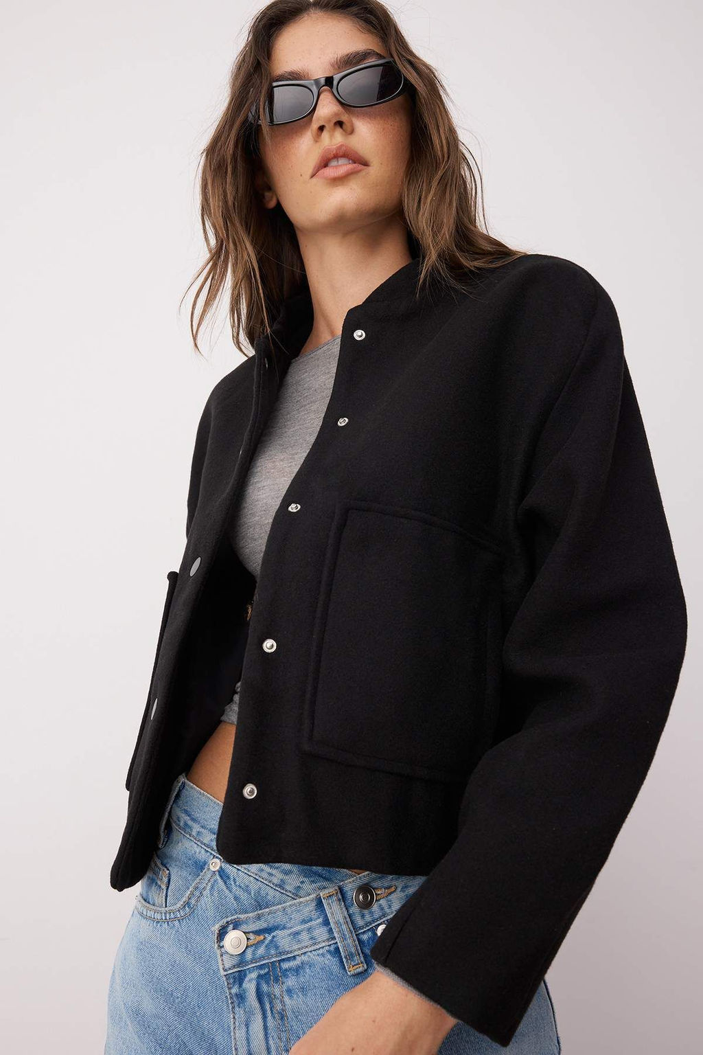 TRENDYOLMILLA Siyah Regular Kal?p Kase Ceket Mont TWOAW25MO00321