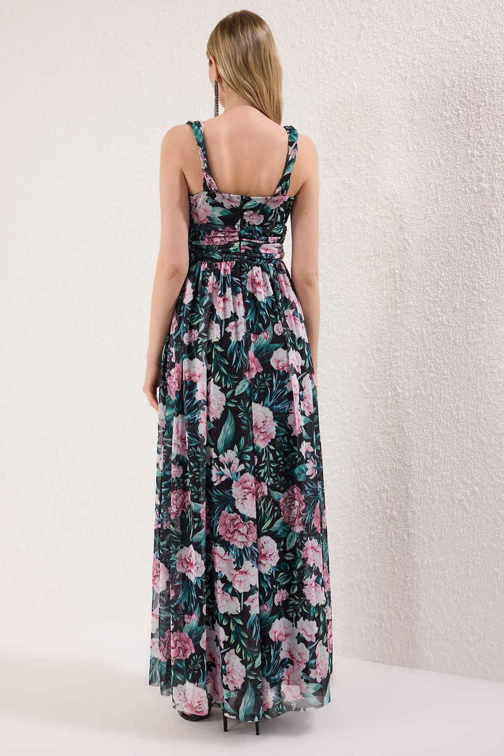 TRENDYOLMILLA Yag Yesili A-Kesim V Yaka Orme Uzun S?k Abiye Elbise TPRSS25AE00096  фото 4