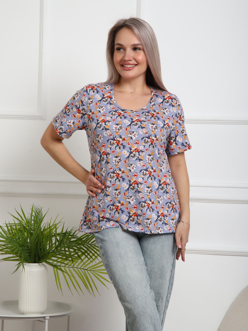 Футболка женская Незабудка серый/цветы