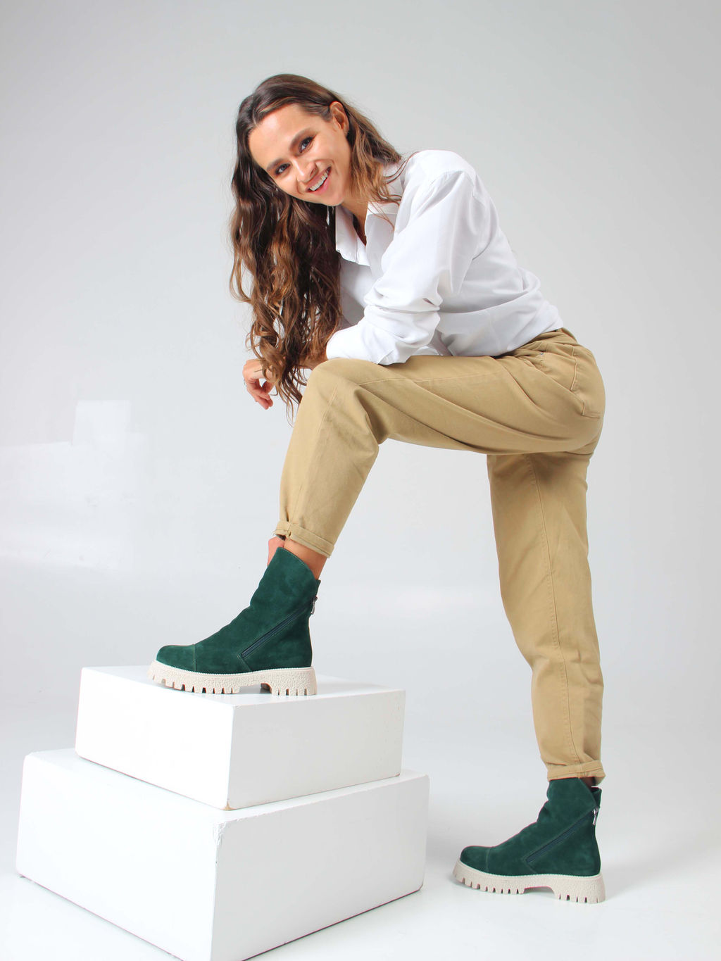 Ботинки 233.1541be. Зеленый замша/Байка