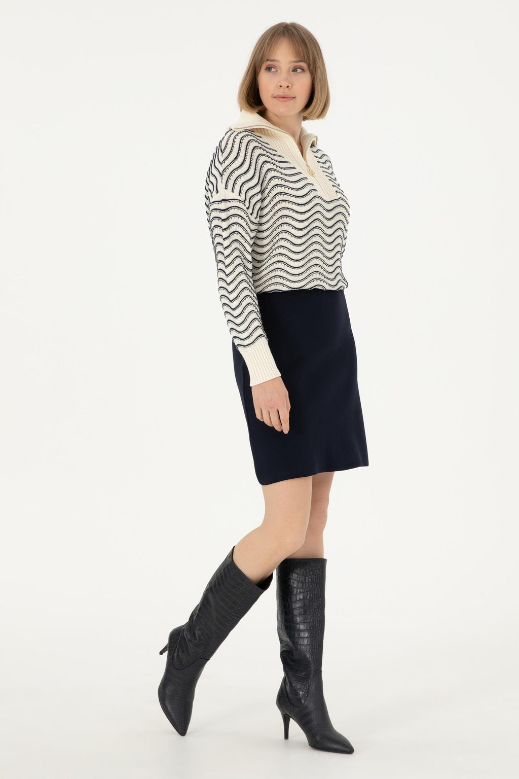 Женский кремовый свитер с v-образным вырезом Неожиданная скидка в корзине - U.s. polo assn фото 4