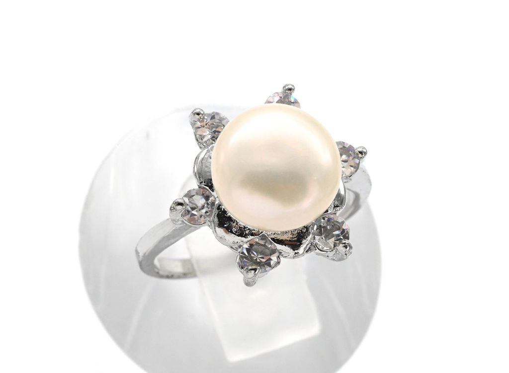 Кольцо с жемчугом и стразами, кремовый