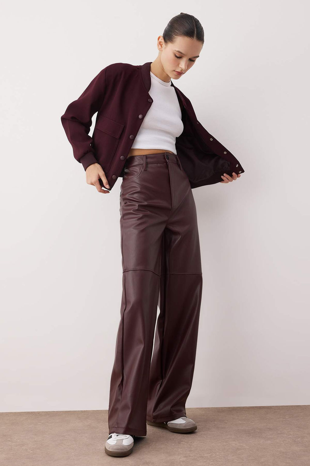 Relaxed/Rahat Straight/Boru Paca Dikis Detayl? Pantolon TWOAW26PL00097 - Trendyolmilla фото 2