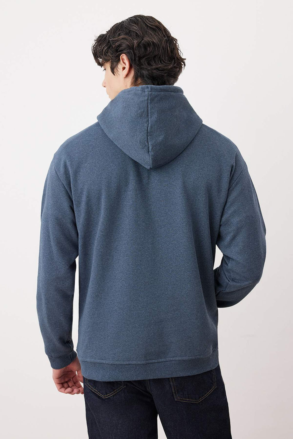 Indigo Oversize/Genis Kesim Kapusonlu Ici Polar/S?cak Tutan Sweatshirt TMNAW23SW00195