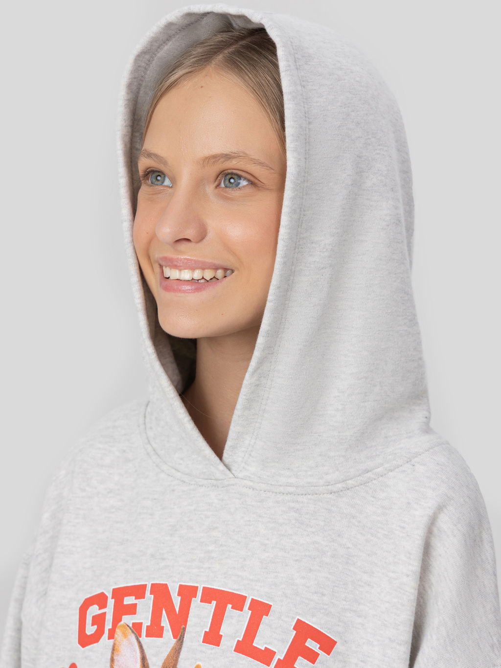 Худи для девочек серое с принтом и надписью gentle - Mark formelle фото 5