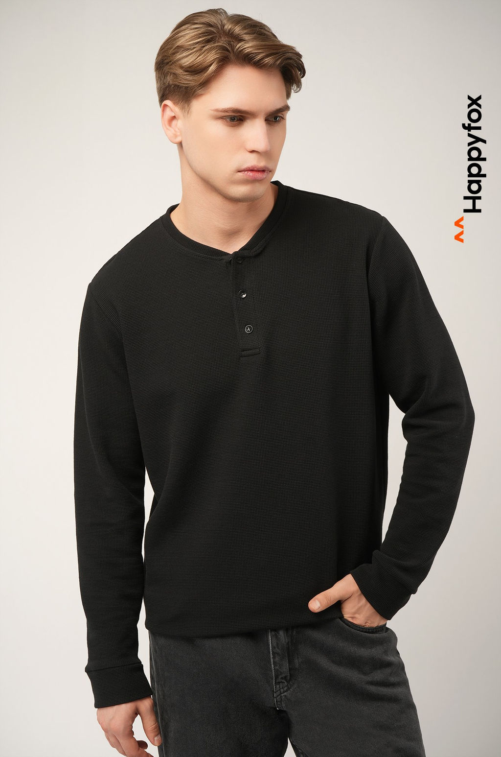 Мужской лонгслив на пуговицах Happyfox