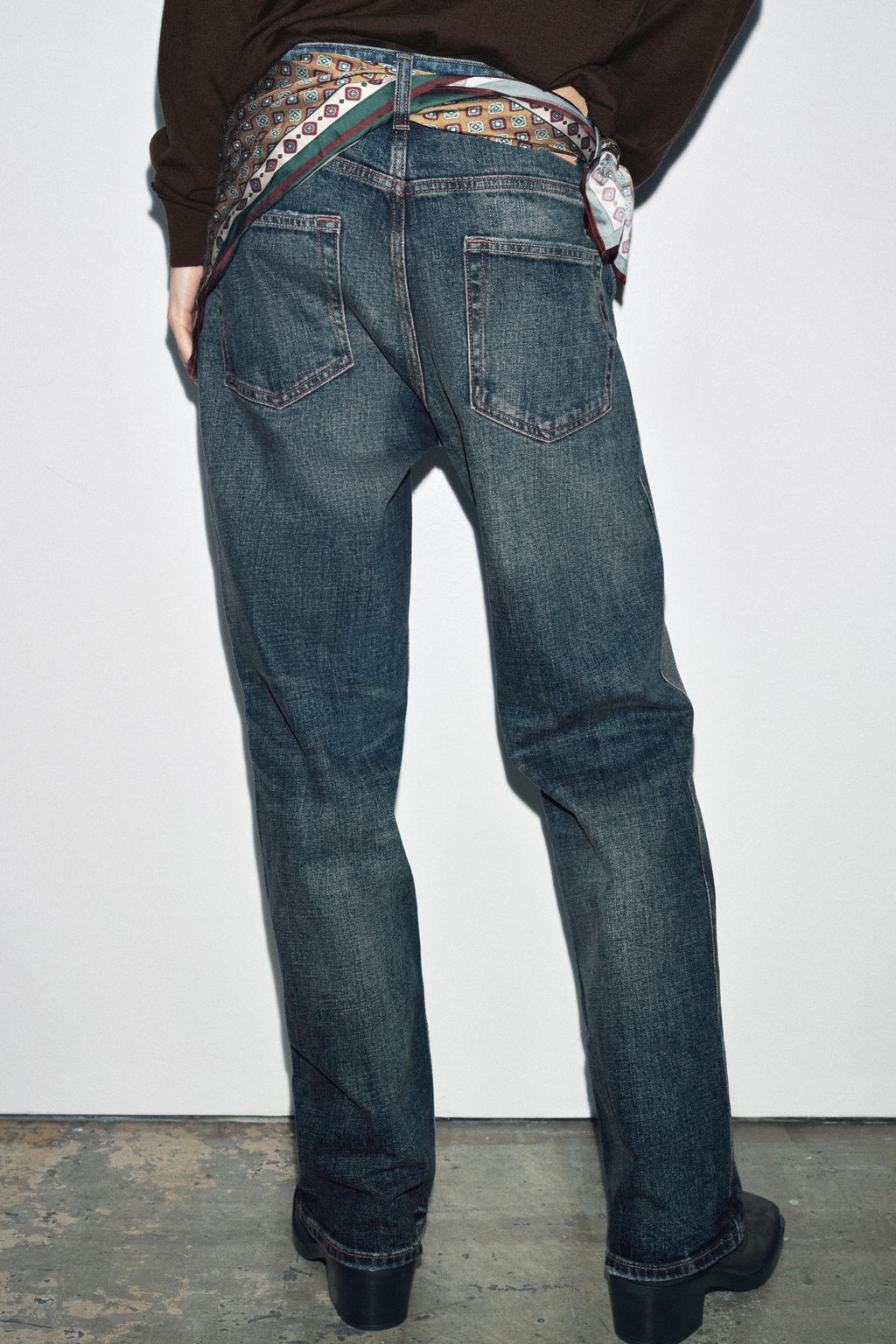 ZW COLLECTION BAGGY JEANS WITH SCARF DETAIL LOW-RISE - Zara фото 3