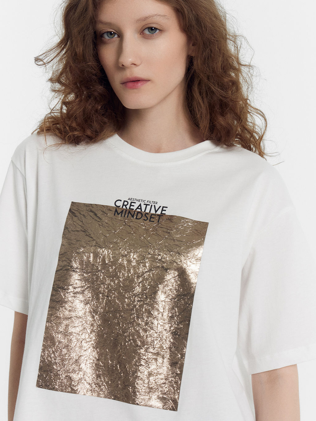 Футболка женская белая с печатью