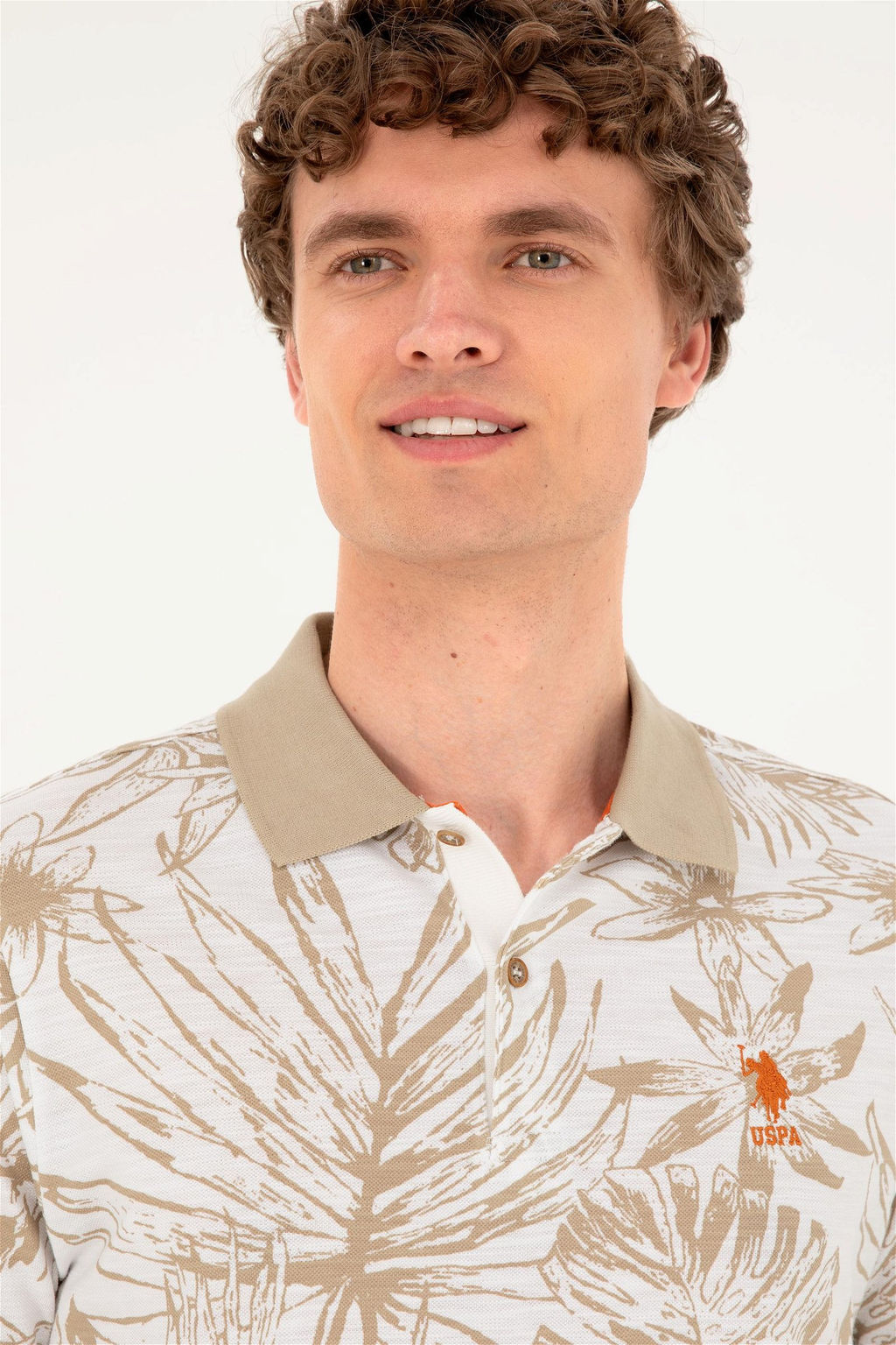 U. S. Polo Assn / Мужская футболка светло-хаки - U.s. polo assn фото 2