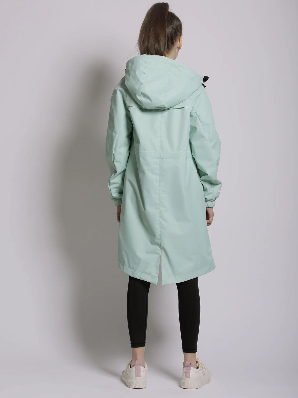 ВЕТРОВКА КОЛЛА.